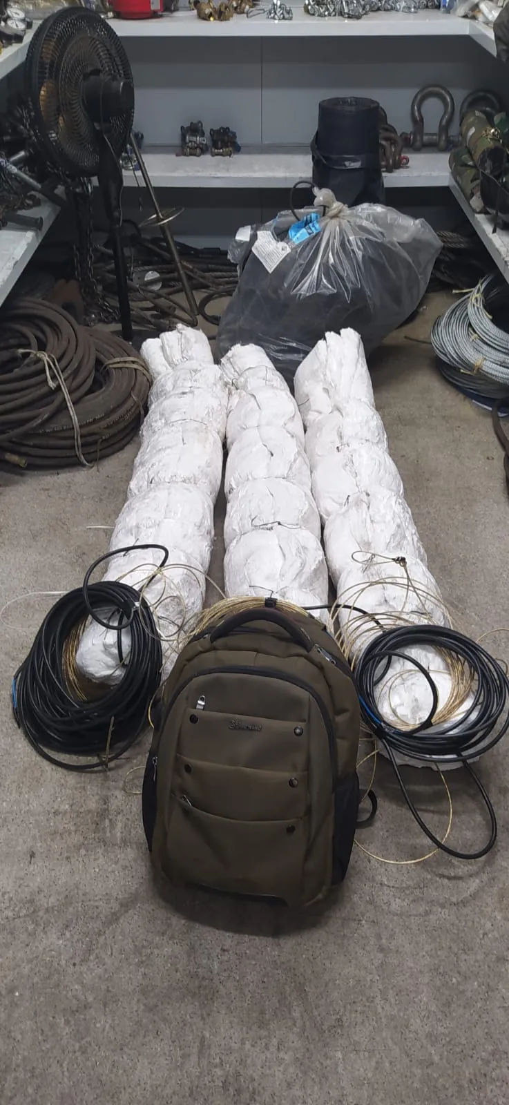 Cordéis de Pyroblast preparados para a obra